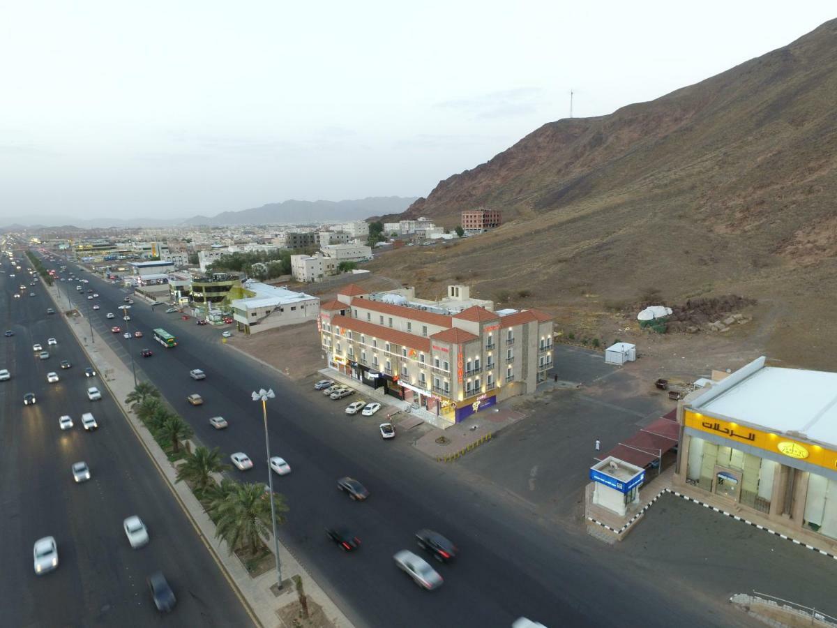 فندق البيت المثالي Ideal Home Hotel Medina Eksteriør bilde
